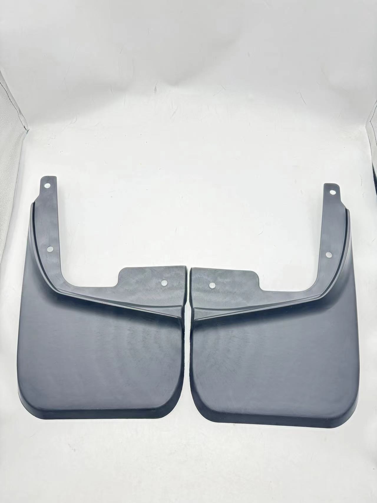 Aplicable a SAIC Chase maxus T70 para la venta transfronteriza de la versión original del guardabarros de automóviles