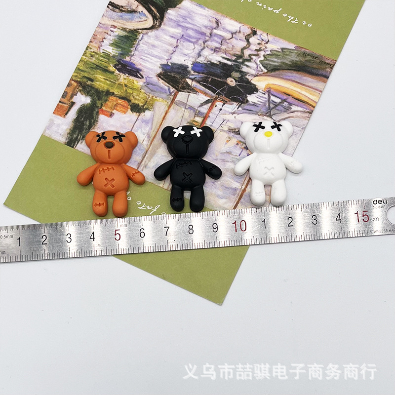 Cute cartoon tie bear resin jewelry accessories DIY mobile phone shell dripper hair jewelry