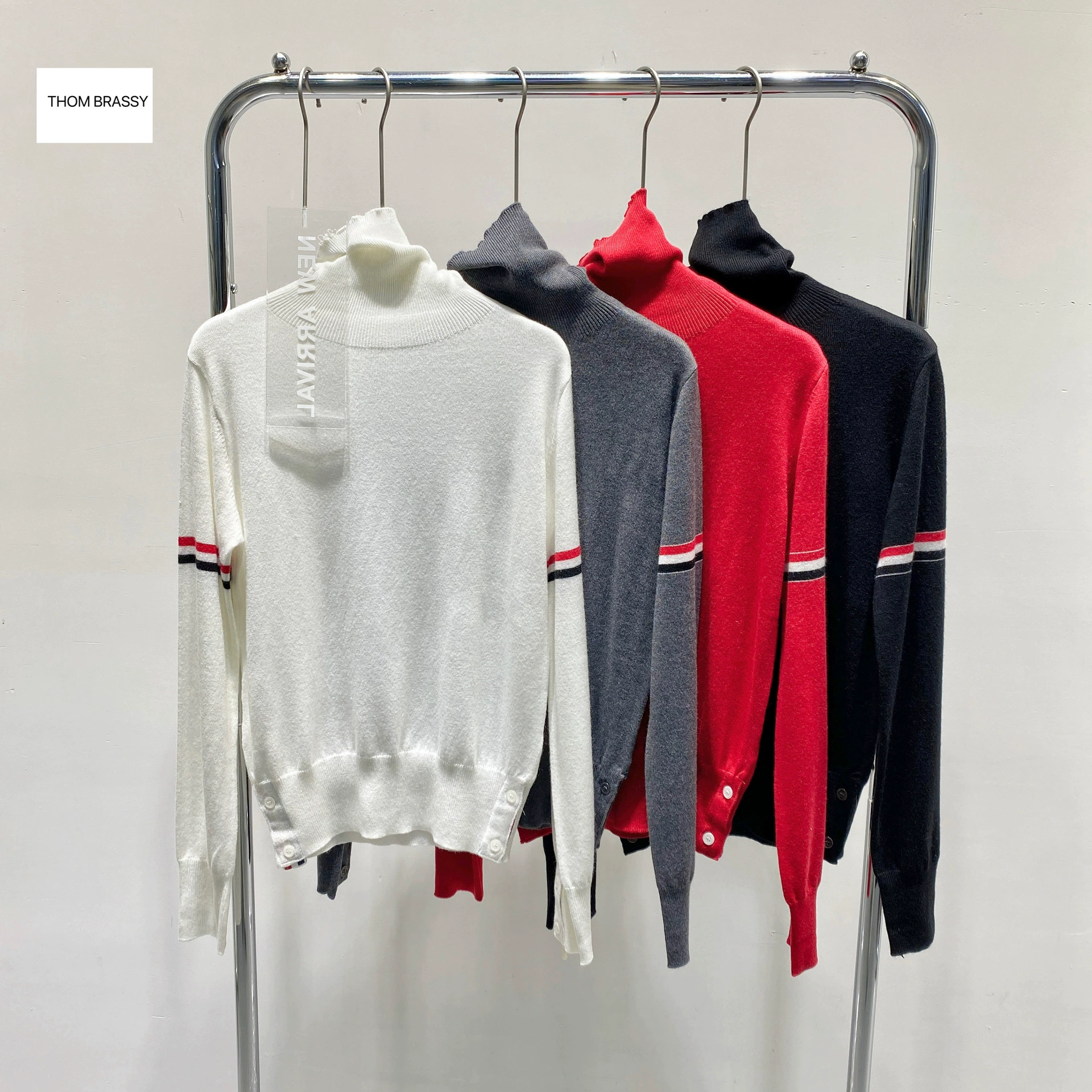 THOM BRASSY 1638TB Жилая головка с высоким воротником