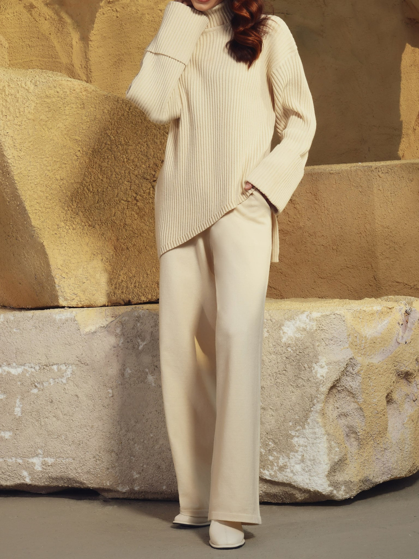 Knitted suit autumn and winter loose high collar pit striped hem sweater knitted pants sweater suit_voghion.com