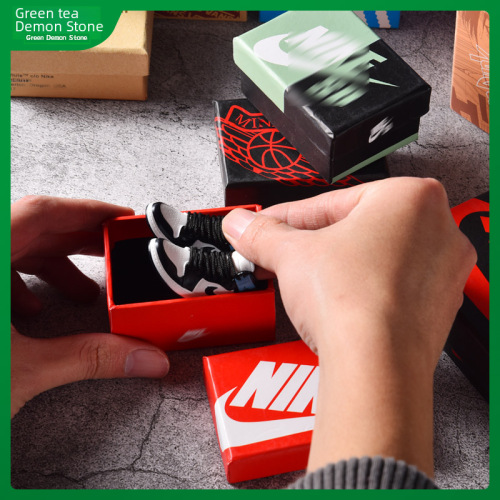 AJ Mini Sneaker Model Box, Gift for Classmates, Instagram Personal Gift, Trendy Toy, Small Shoe Box, Shoe Wall Desk Accessory