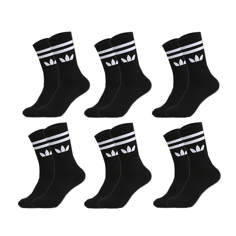 Calcetines de Otoño e Invierno para mujer calcetines de media pantorrilla calcetines de pila de color sólido japonés para mujer Calcetines deportivos con cordón de marea medias en blanco y negro image 11