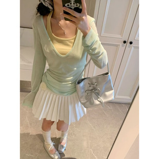 �����L���bV�I��������T��Ů�ļ�С���ȴ�첱�������r�Ѓɼ���