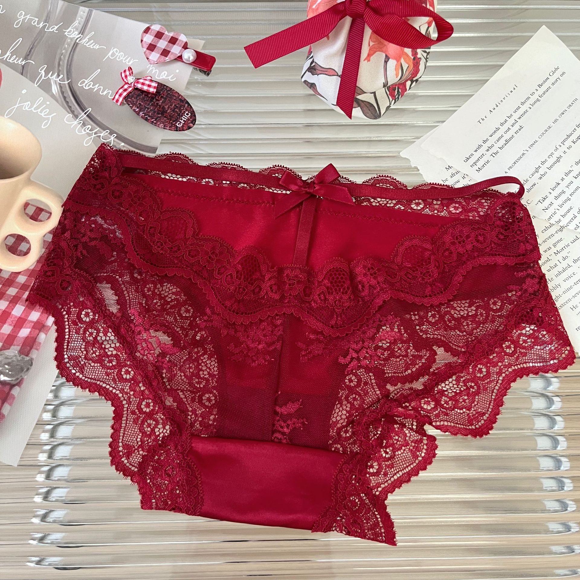Red Luck Honey Attraction ~ Pantalones de encaje de satén puro francés, pantalones de entrepierna de algodón rojo sexy.