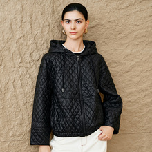 海宁新款真皮绵羊皮短款女连帽宽松绗线菱格子时尚百搭棉服外套