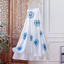 云南大理植物蓝染女夏季爱心扎染吊带裙飘逸长款不规则下摆连衣裙
