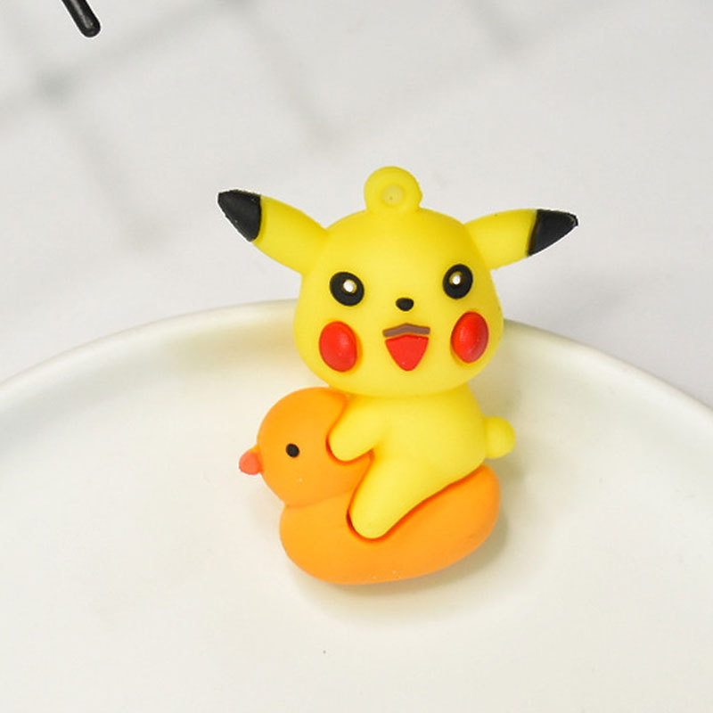 Pinya Pikachu (с линиями и шариками)