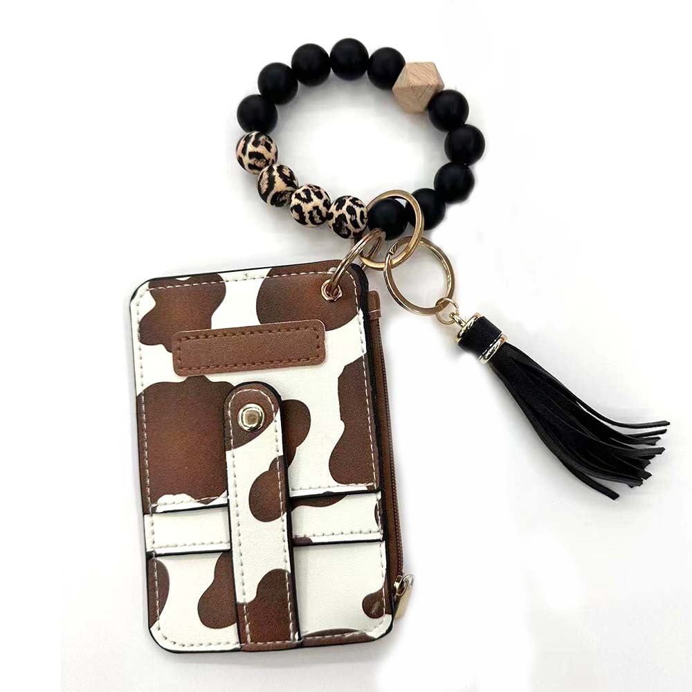 Daily Occasion Modern Style Cow Pattern Pu Leather Silica Gel Beaded Unisex Keychain