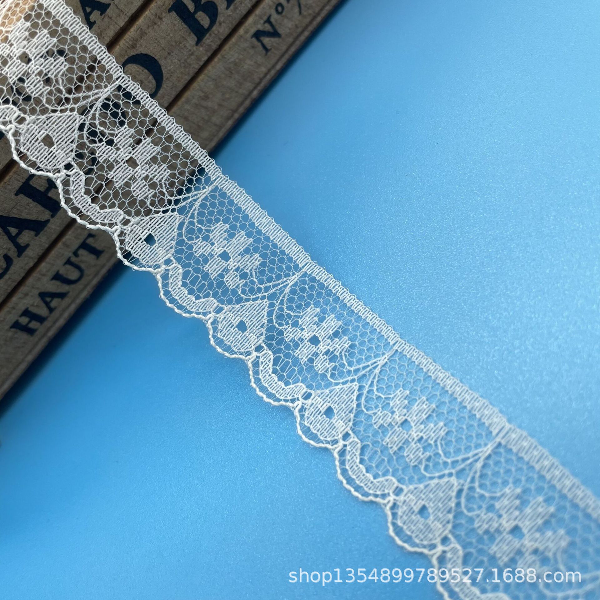 现货2.cm单边扇形雪花蕾丝花边 打折裙摆 家居软饰鞋带 服装辅料