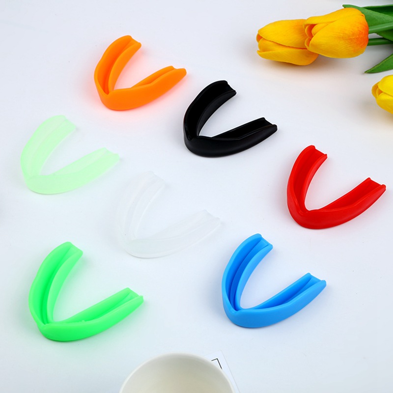 Niños taekwondo Sanda protección dental tirantes grado alimenticio EVA deportes al aire libre tirantes protección dental caja de embalaje PP