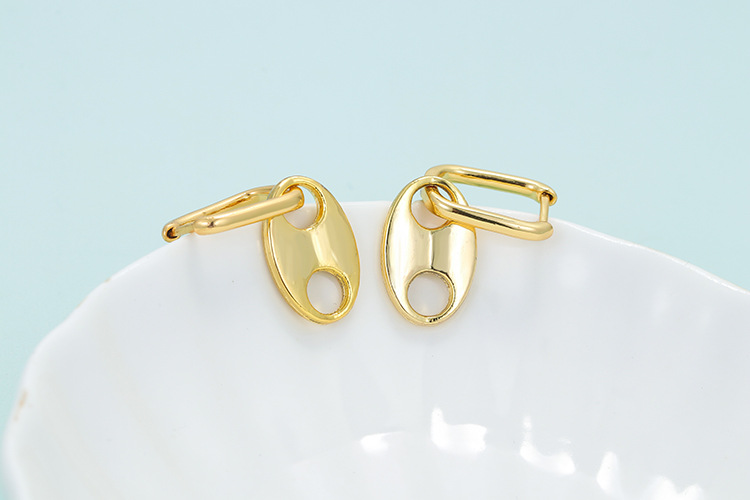 Earrings Classification Festival Occasion Copper Material European And American Simple Metal Pig Nose Fashion Hollow Earrings Two-wear Earrings
