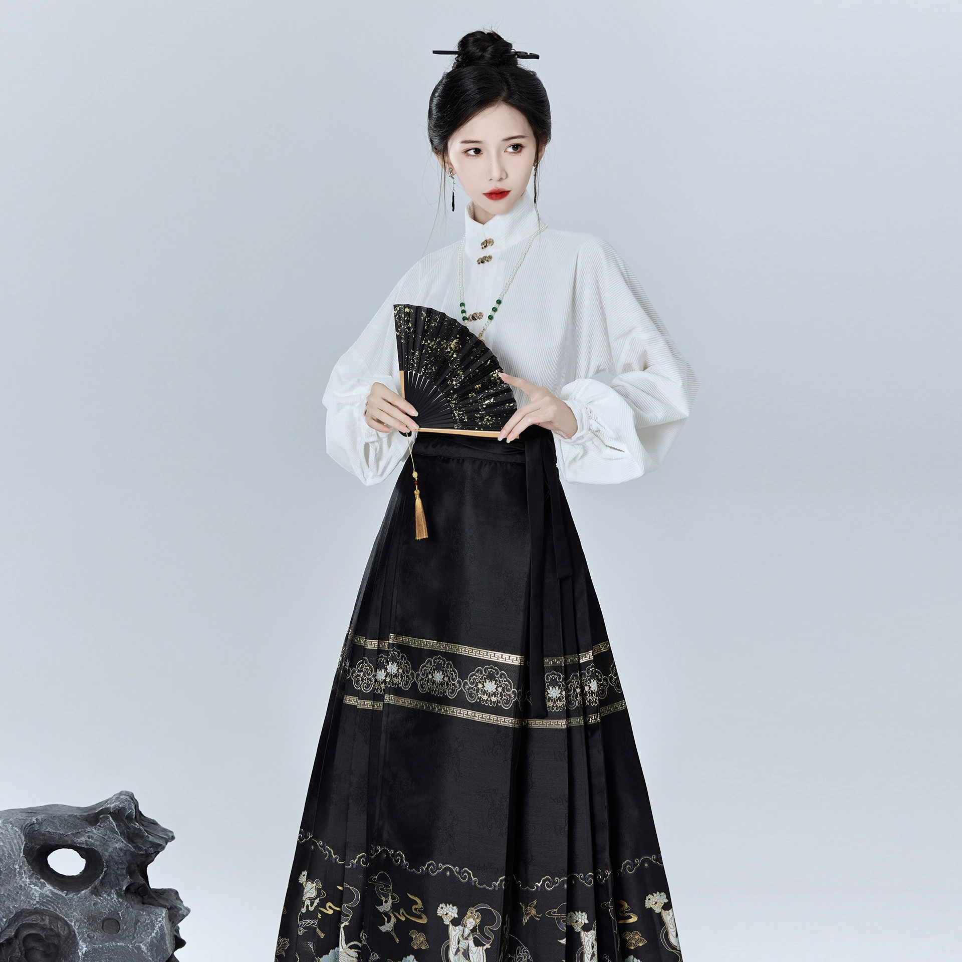 The new golden horse noodle skirt is shipped ~~~