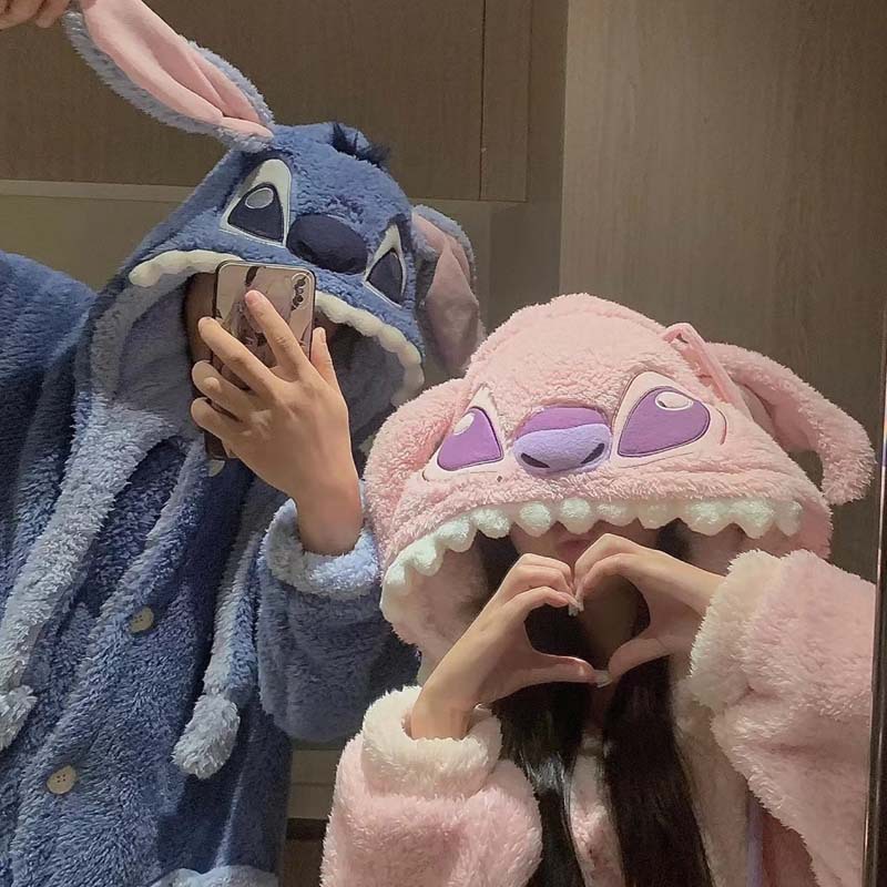 Shi Di Couple Thickened Pajamas Women's 2022 Autumn and Winter New Coral Fleece Nightgown Warm Bathrobe Cute Home Clothes