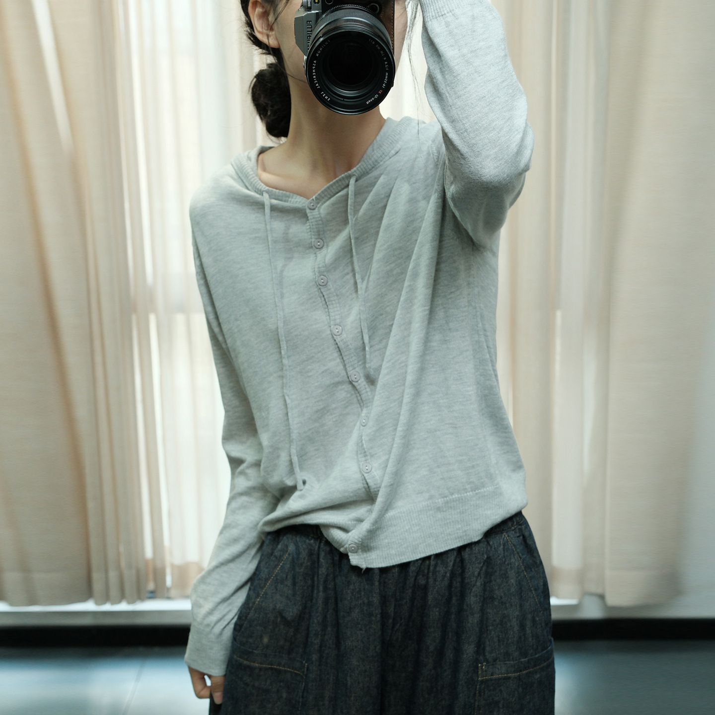 素凡卡早秋新款韩系慵懒风连帽抽绳舒适单排扣百搭针织开衫86391