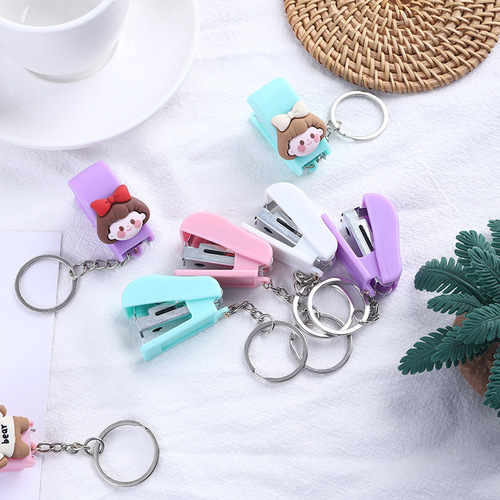 Cute cartoon mini stapler keychain macaron color student creative stapler convenient keychain pendant