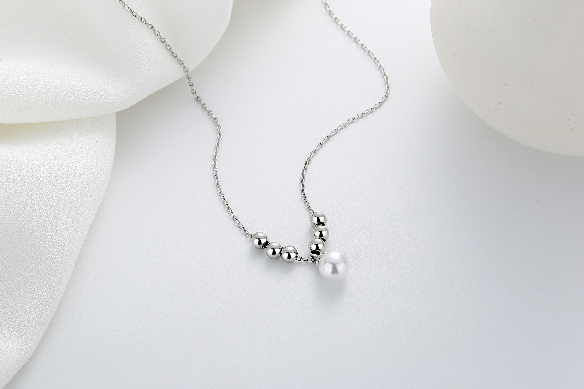 Simple Style Jewelry Imitation Pearl Copper Metal Pendant Necklace 1 Piece