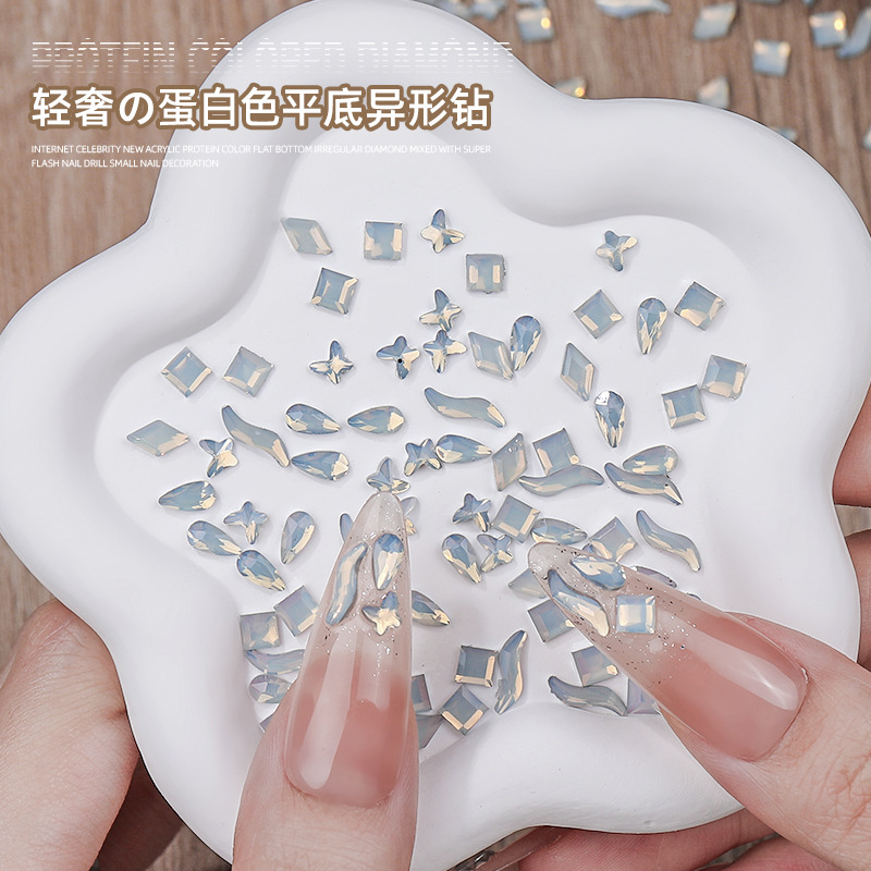 2026 nuevo acrílico blanco plano taladro de forma especial mezcla taladro de uñas ultra brillante pequeña decoración de uñas