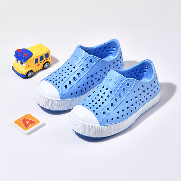 children's summer Crocs-style slippers for leisure
