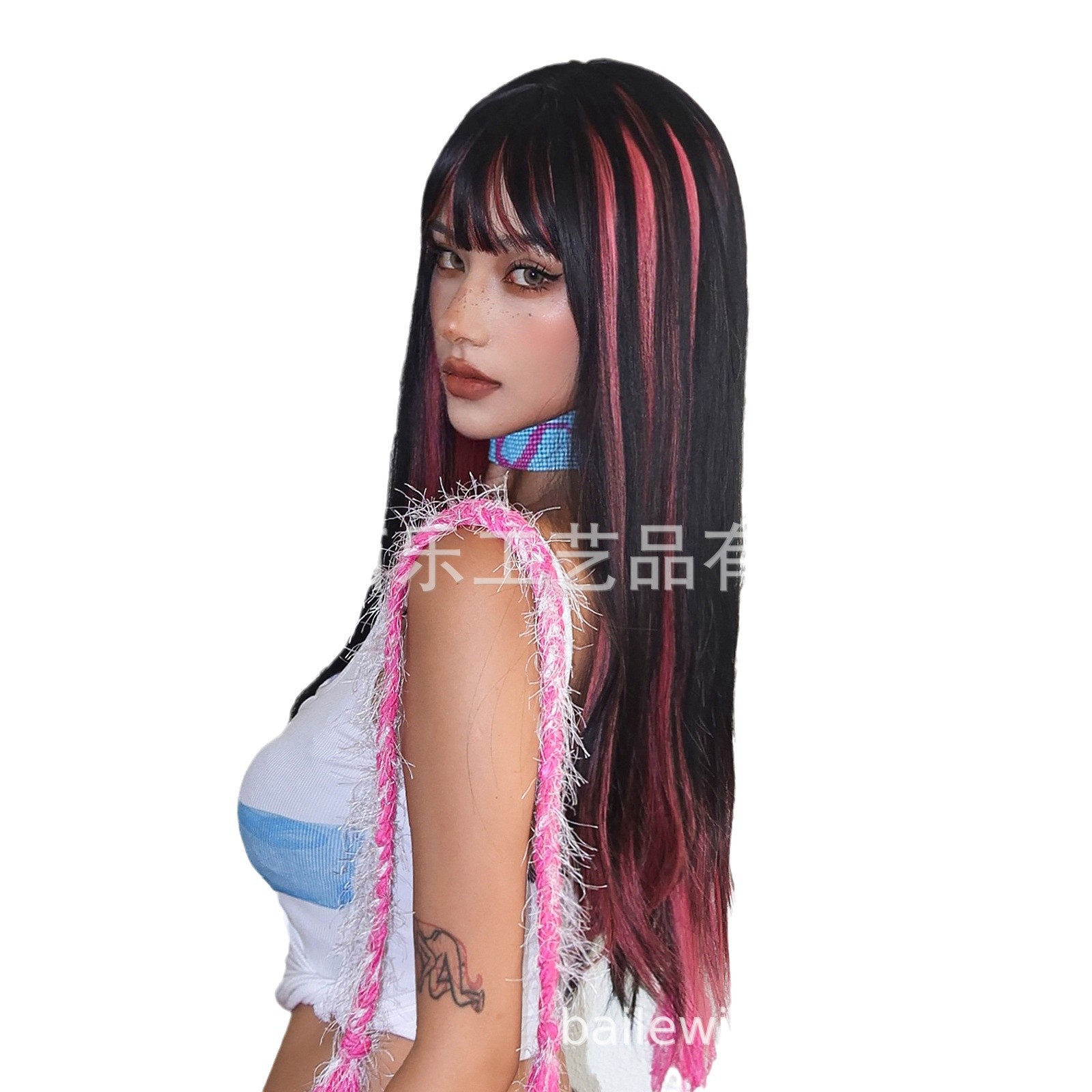 Halloween pelucas Qi frises polvo negro picado teñido transfronterizo cos largo cabello recto seda de alta temperatura en stock al por mayor pelucas