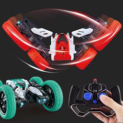 2.4gリモコン車のクールな照明の両面の意匠の特技は子供の電動のリモコンのおもちゃの開花の特技車をひっくり返します。