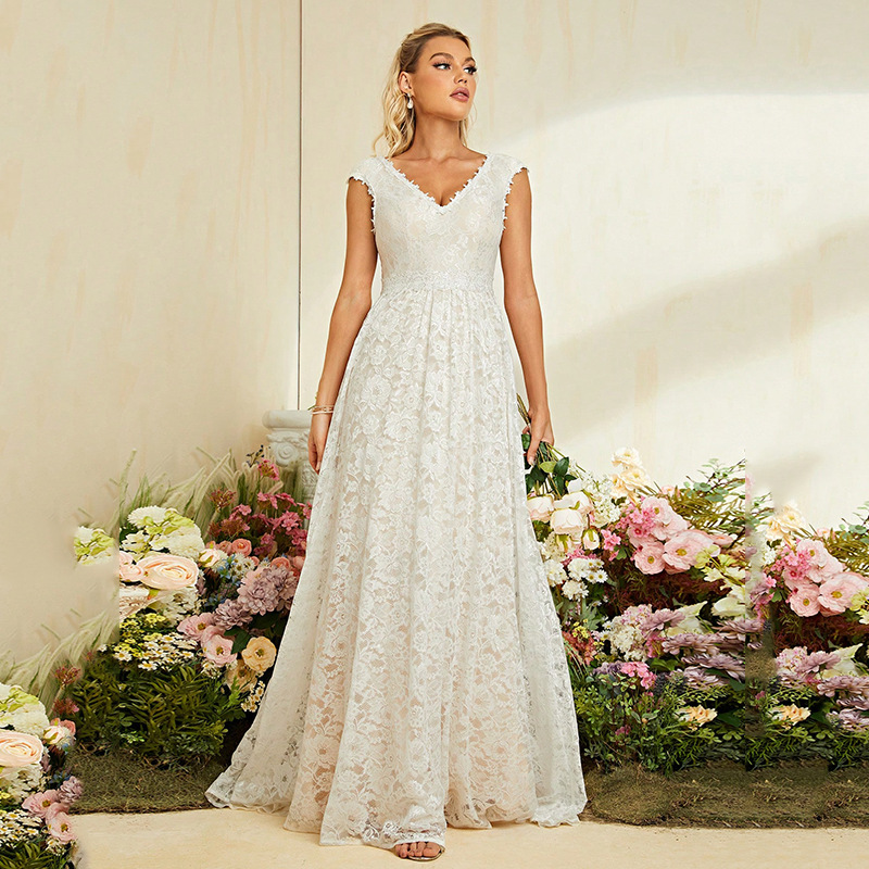 Primavera vestido de noche de encaje nuevo cuello en V delgado vestido blanco largo un vestido de estilo de hermana imperial image 2