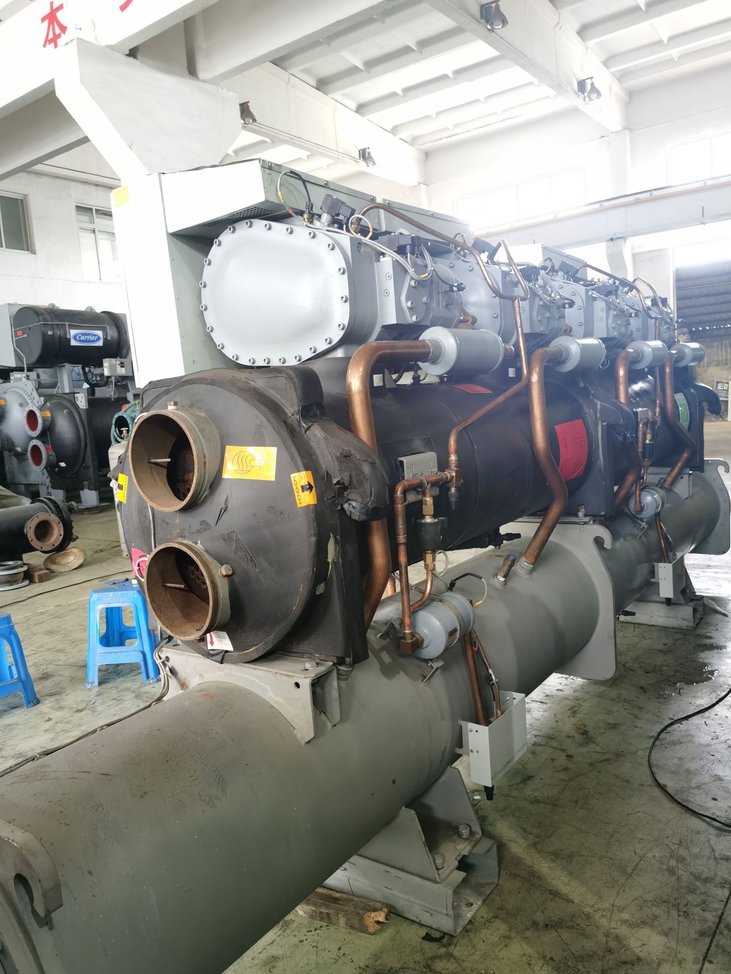 广州市花都区出售与租赁开利螺杆高效冷水机组30HXC350E