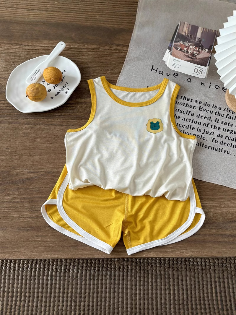 Chaleco lindo delgado modal de verano para niños de dos piezas sin mangas, los niños pequeños y medianos pueden usar ropa de hogar de verano