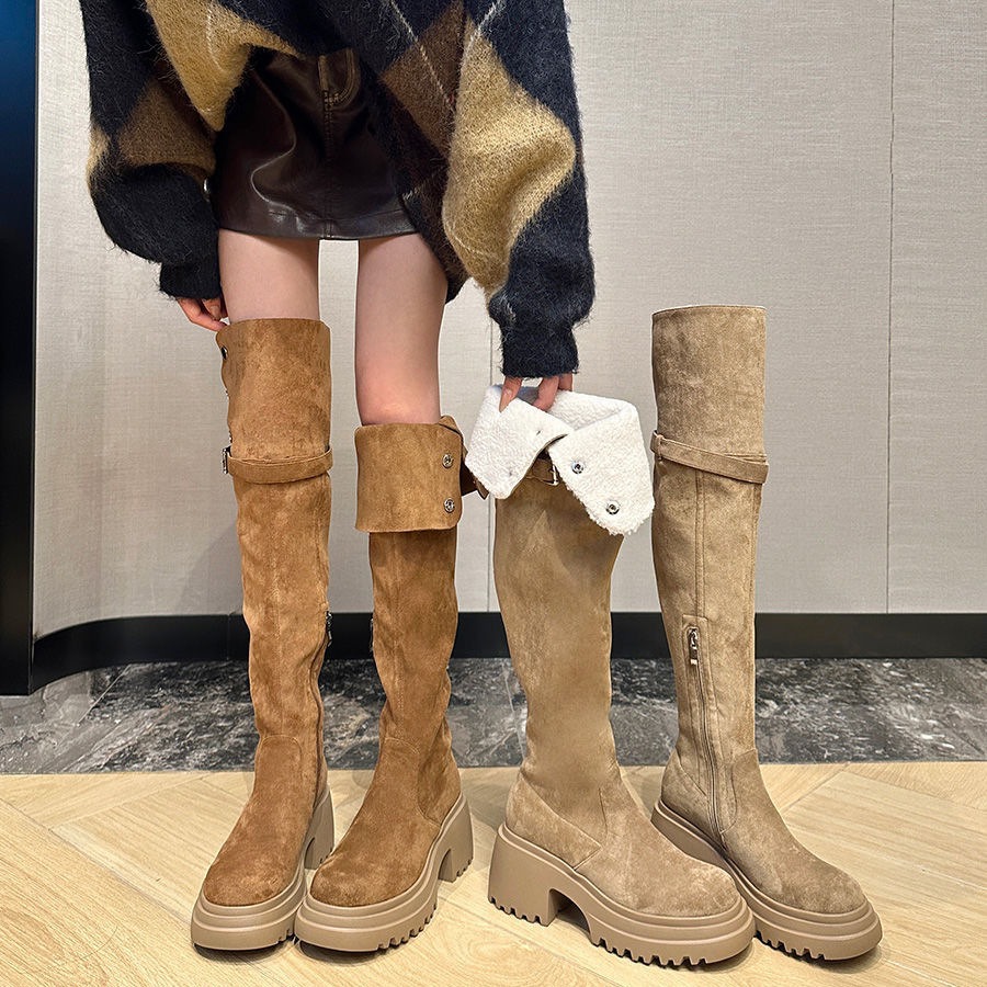 レトロな西部の靴の女性の冬のベルベットの膝のブーツの茶色のブーツの雪のブーツの騎士のブーツのギャルの長い筒