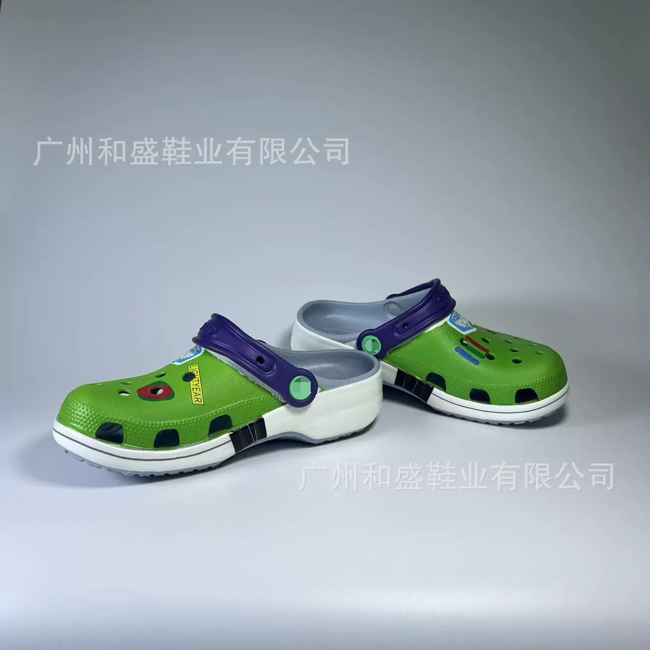 Новые кроссовки «История игрушек» Buzz Lightyear Crocs для мальчиков и девочек, нескользящая дышащая пляжная обувь, туфли с носком