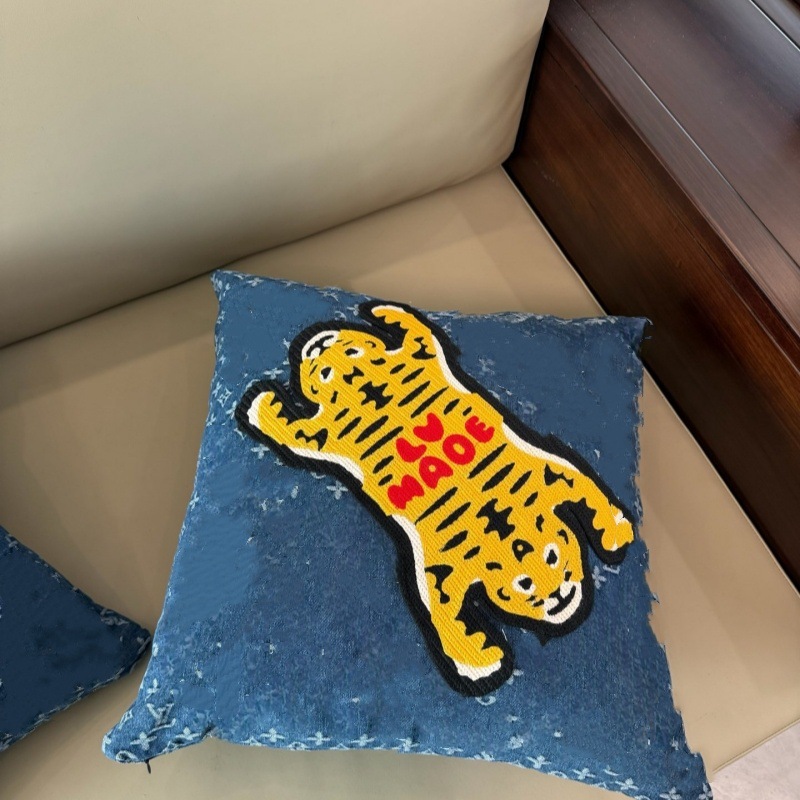 Tiger Embroidery Pillow Year of the Tiger Limited Presbyopic Style Cushion Living Room Sofa Light Luxury Home Decoration