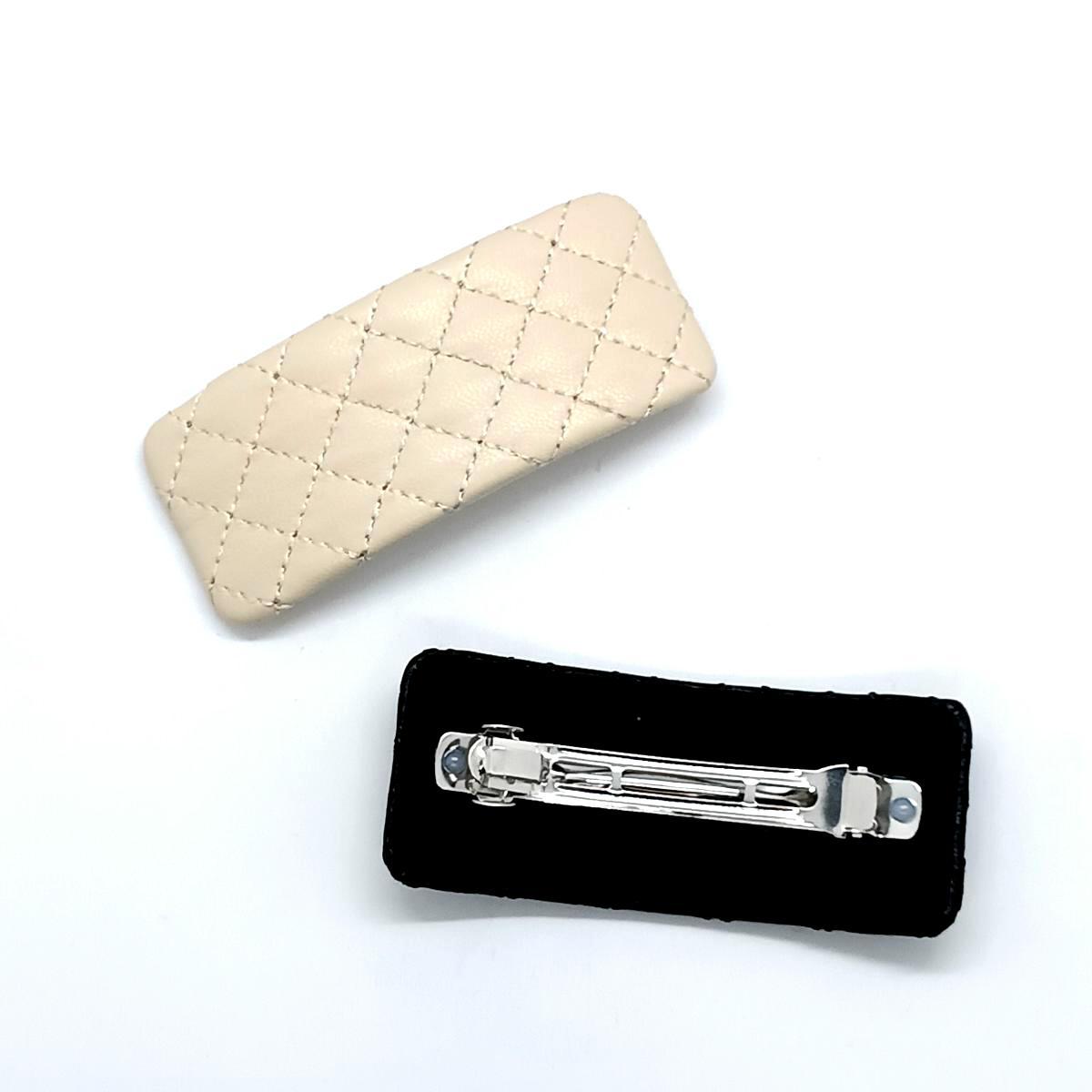 BA230702-9.1x3.8cm方格绣花PU皮发夹-IM