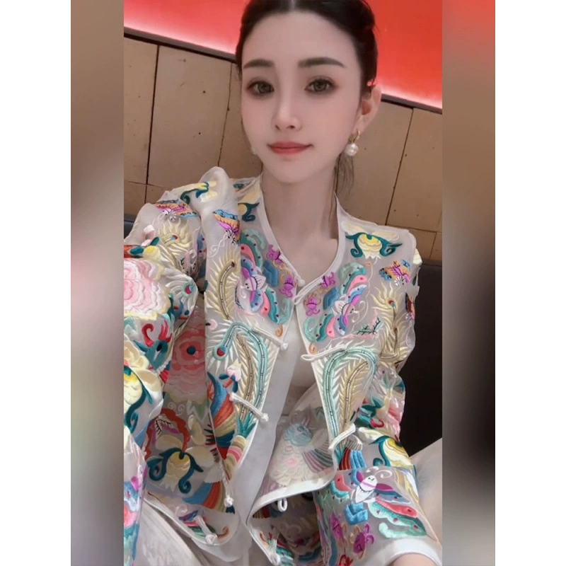 Новая женская одежда в китайском стиле, улучшенный костюм Тан с пряжкой в ​​национальном стиле, солнцезащитная рубашка с вышивкой, женская летняя куртка 2025, новый топ