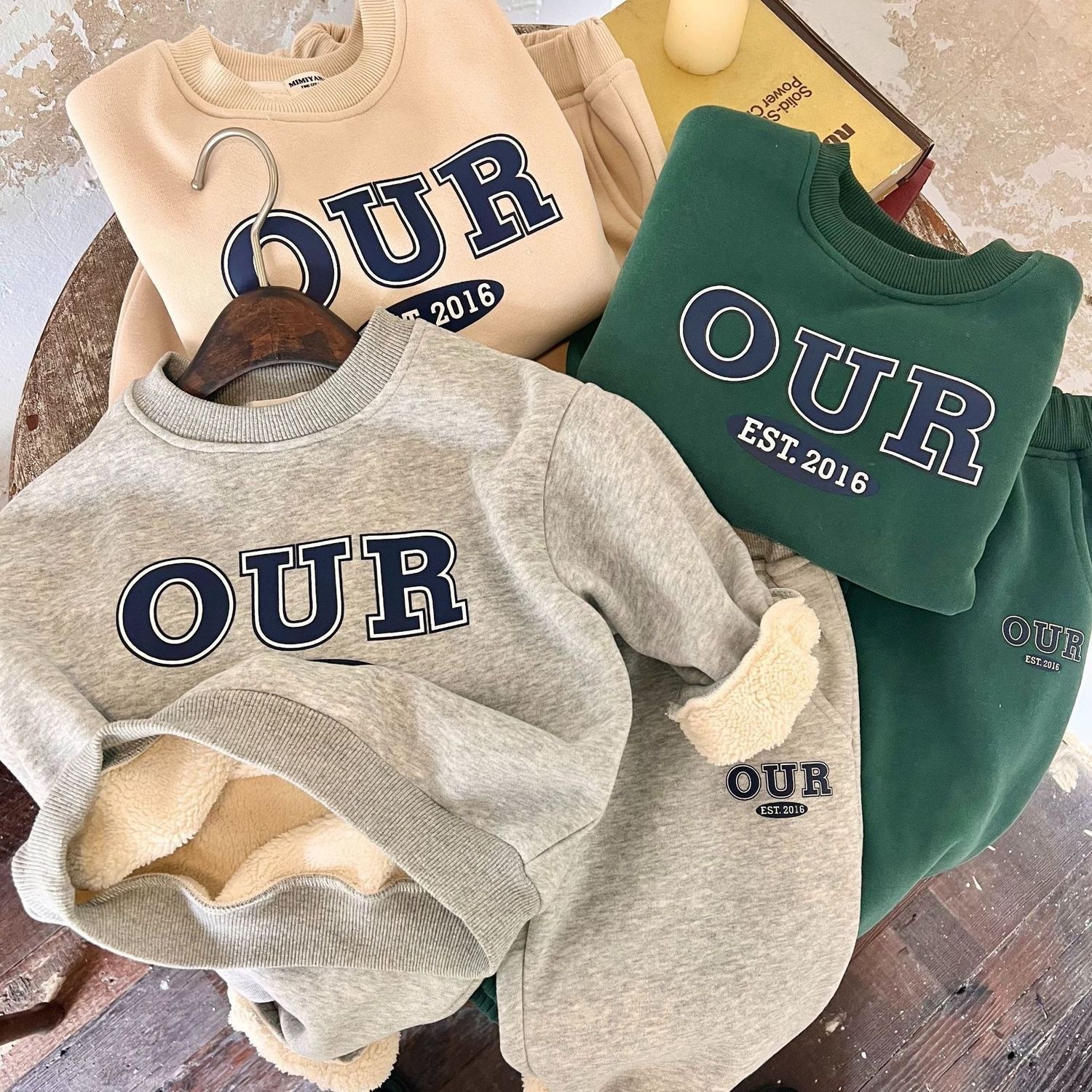 Boys girls' plush thickened set 2023 Autumn Winter new small and medium-sized children's foreign_voghion.com