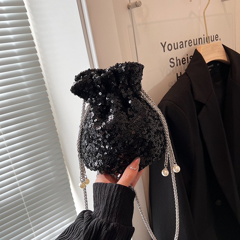 Korean Instaram and Fashionable Women's New Hih end Feelin Bundle Mouth Bucket Ba, 2024 Sequin Versatile Shoulder_voghion.com