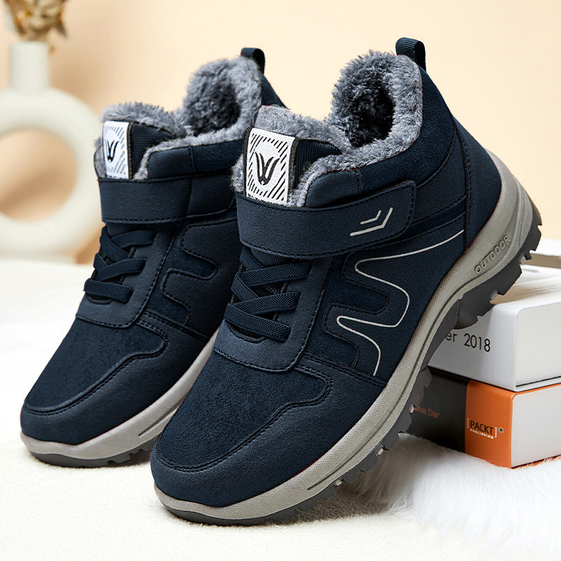 Zapatos de algodón para hombres 2024 zapatos de invierno para hombres más botas de nieve para parejas cálidas de terciopelo, convenientes botas de algodón con velcro, zapatos al por mayor