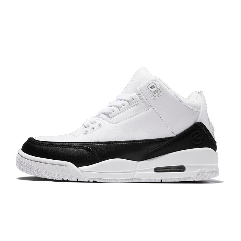 Aj4バスケットボールの靴は滑り止めで耐摩耗性があります。|undefined
