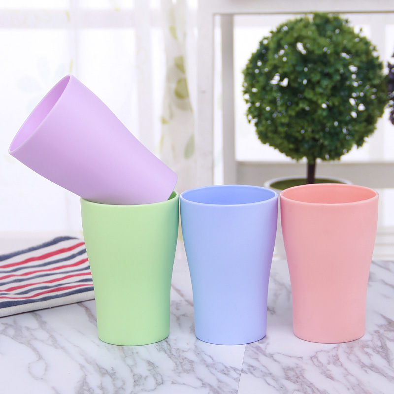 무작위 컵 4개/비고