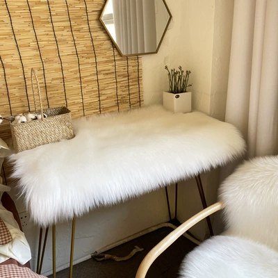 Stuffed Chair Cushion, Dresser, Plush Cushion, Bedside Table Cover, Desktop Decoration, Bedroom Carpet, Living Room Coffee Table Tablecloth (Car Carpet) - white-4040cm-square
