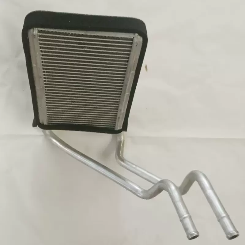 工厂OEM汽车水箱适用宝骏510新款暖风水箱前蒸空调箱加热器芯体