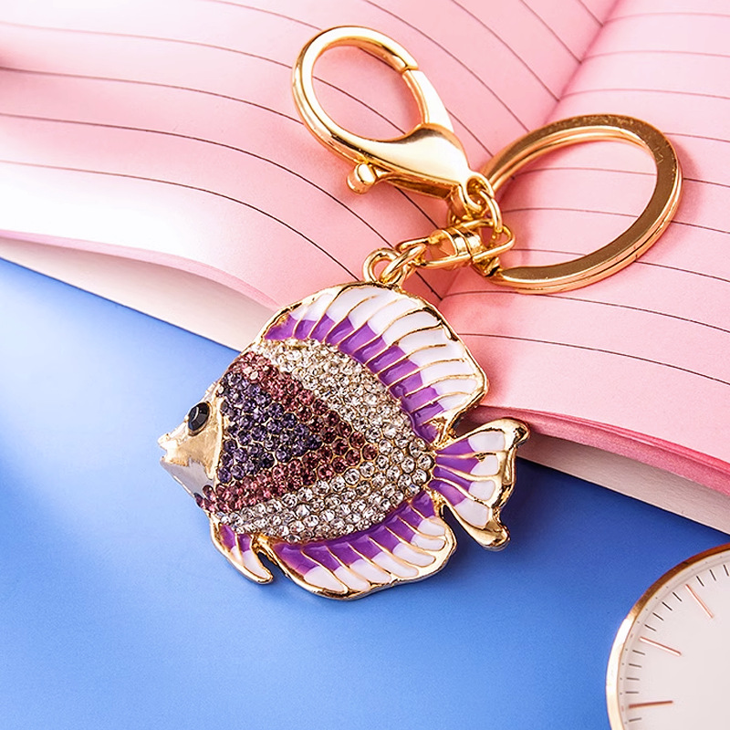 49g Weight Lobster Trigger Clasp Closure Clasp Closure Type Rhinestones Inlay Material Keychain Classification 1 Piece Quantity Daily Occasion Zinc alloy Material Fish Pattern Unisex Gender Plating, Diamond Design Cute Style 1 Piece Cute Fish Zinc Alloy Plating Diamond Rhinestones Unisex Lobster Trigger Clasp Closure Keychain 7