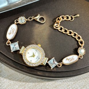 New Cross-border Diamond Letter Chain Bracelet Women's Watch Lobster Buckle Free Adjustment Quartz Watch Temperament Explosive Watch