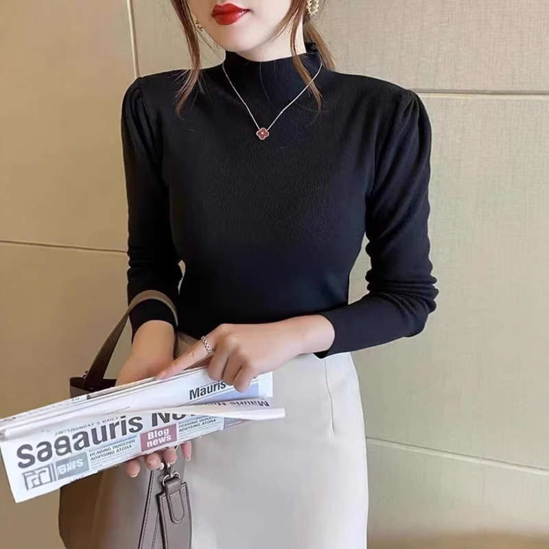 半高襟秋冬ニットセーター女性長袖ゆるいシャツの中襟に泡袖の上着がついている|undefined