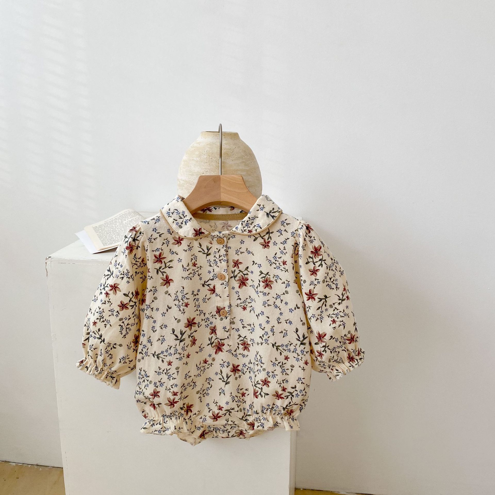 Fashion Flower Printing 100% Cotton Baby Rompers display picture 3