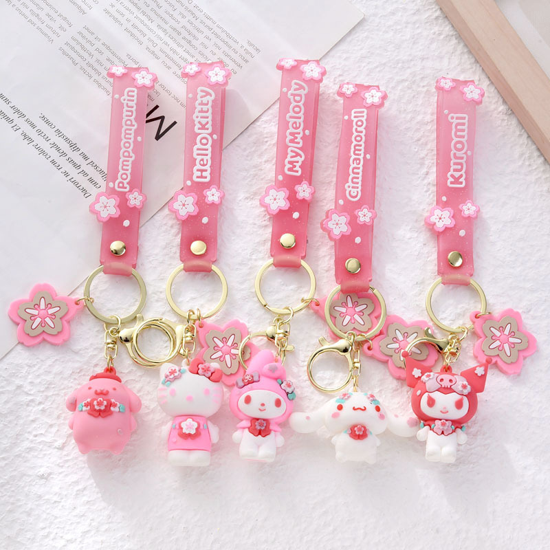 ピンクの桜サンリオのキーホルダーが可愛いです。|undefined