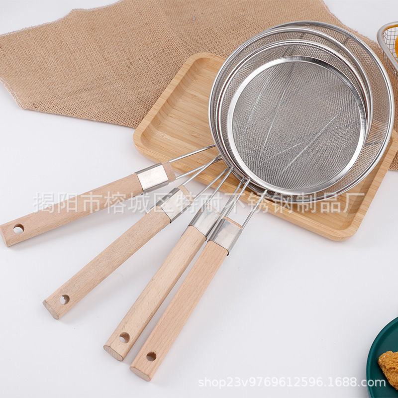 Colador de acero inoxidable con mango de madera – ideal para cocina y uso doméstico