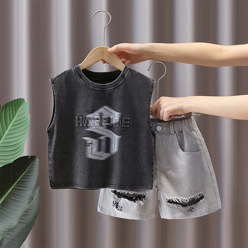 7399 Traje de chaleco de verano para niños 2025 Nuevo estilo de verano para niños Ropa sin mangas de moda de verano hermoso traje de dos piezas de verano