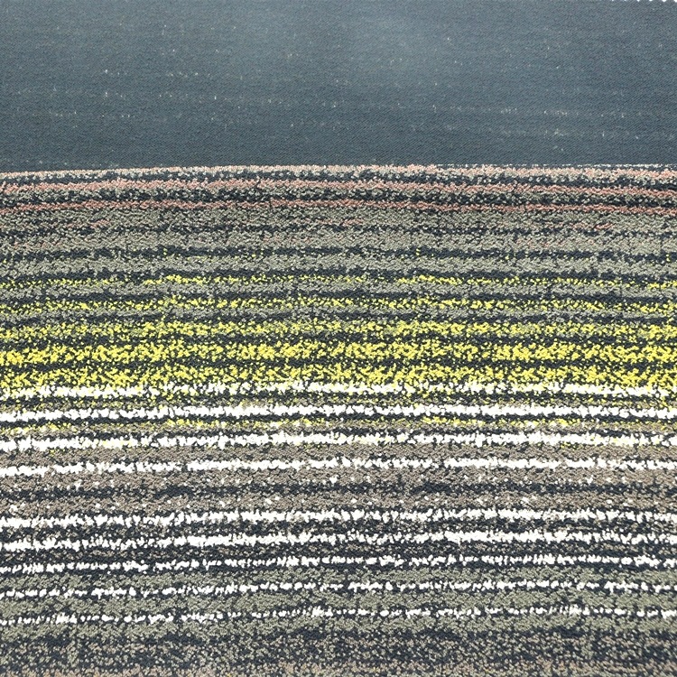 雕印提花起泡泡布针织涤氨纶弹力提花双面布牛肚布泡泡布服装面料