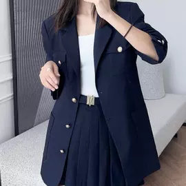 女式针织衫;其他短外套;女式风衣