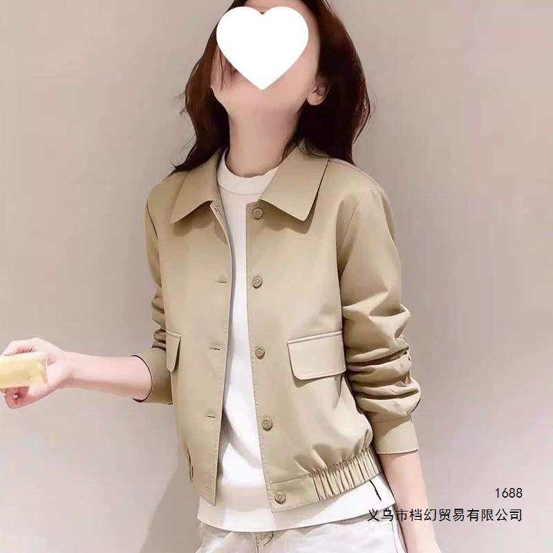 2026 New Style: This Year's Trendy and Stunning Petite Khaki Trench Coat for Women, Autumn