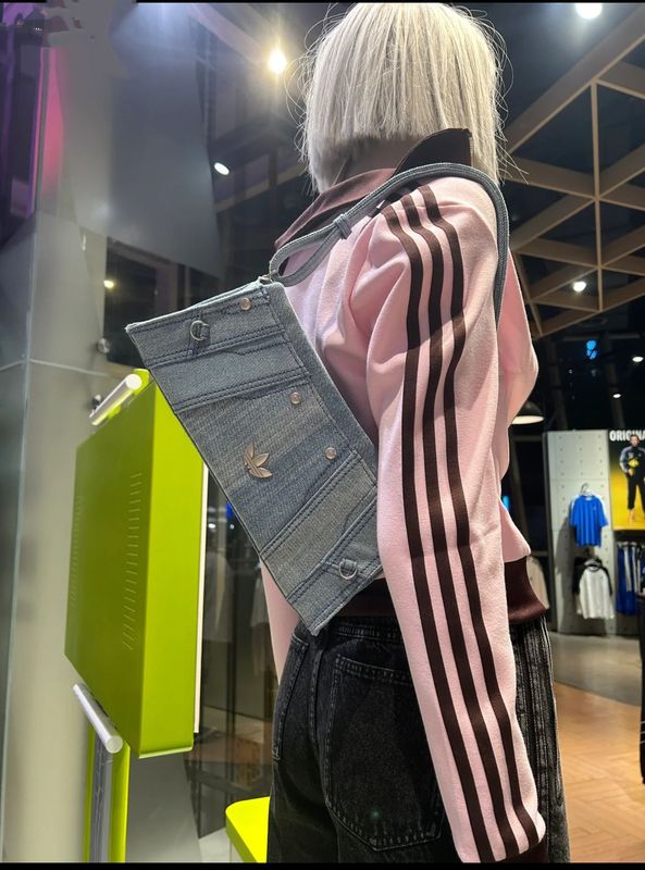 阿迪三叶草丹宁牛仔布腋下包女时尚车缝线辣妹风手提单肩斜挎包潮|undefined